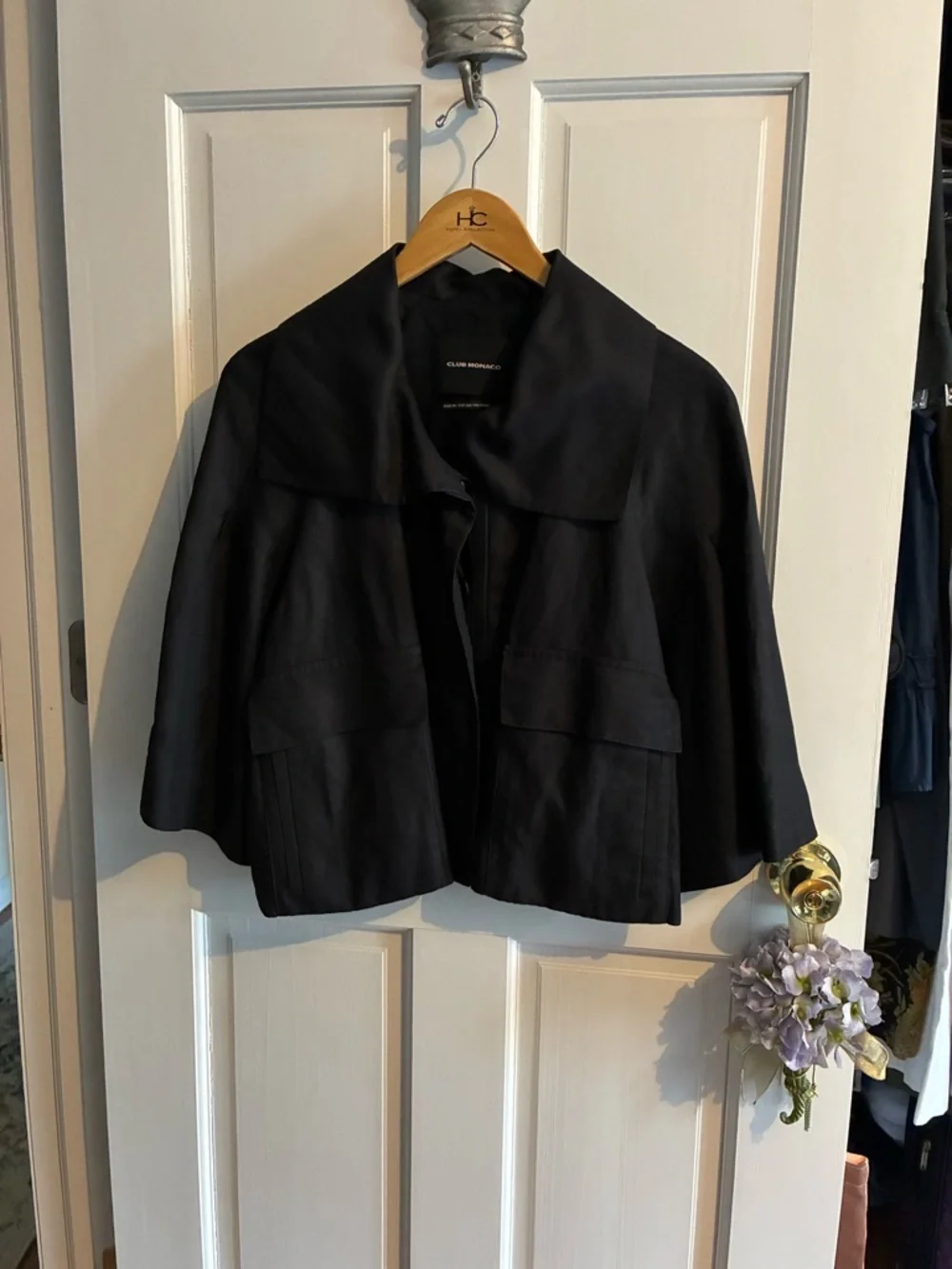 Club Monaco Black Wide-Collar Cropped Blazer size S/P - Picture 4 of 7